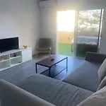 Апартаменти Apartamento Con Encanto En Las Americas