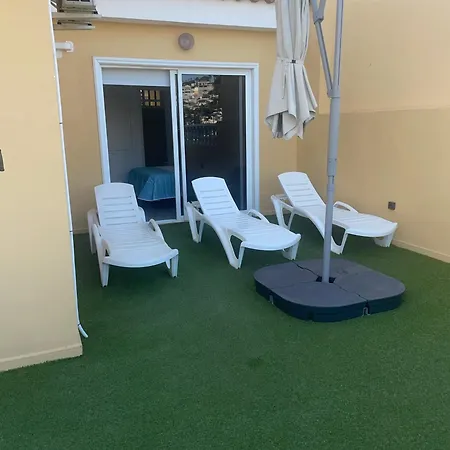 Con Encanto En Brisas Appartamento