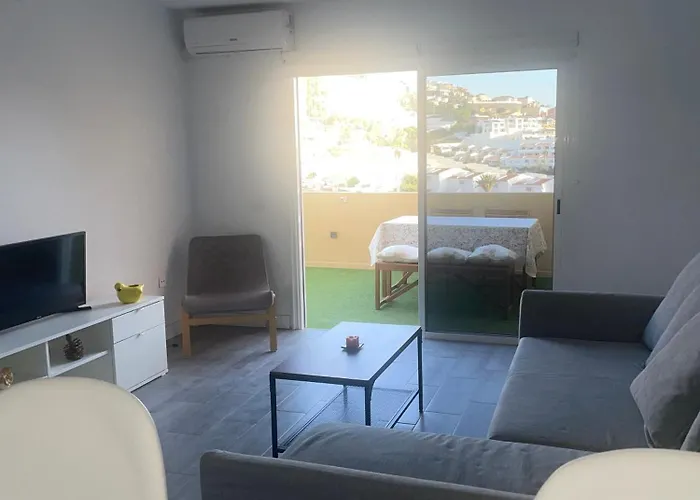 Con Encanto En Brisas Apartment *