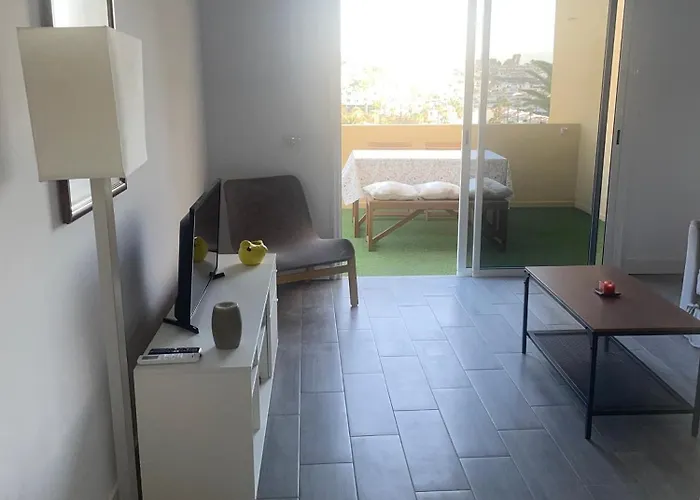 Con Encanto En Brisas *