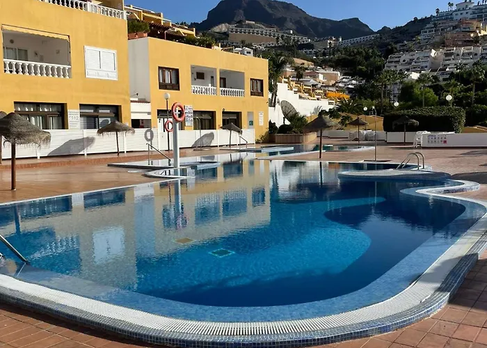 Con Encanto En Brisas