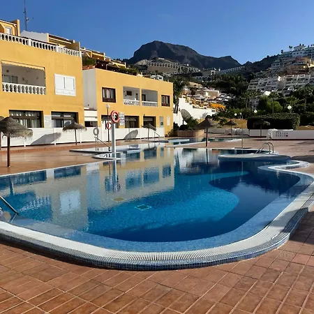 Con Encanto En Brisas